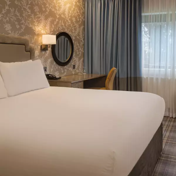 Bridgewood Manor Hotel